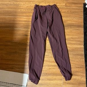 Lulu Lemon Ready to Rulu Joggers Size 2